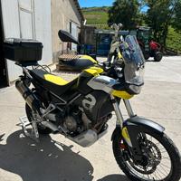 Aprilia tuareg 660