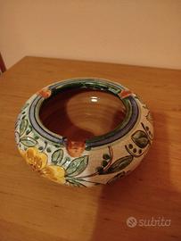 Posacenere in ceramica di Deruta