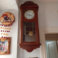orologio da parete a pendolo pari al nuovo 