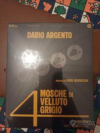 4 mosche di velluto grigio 4k 500 copie