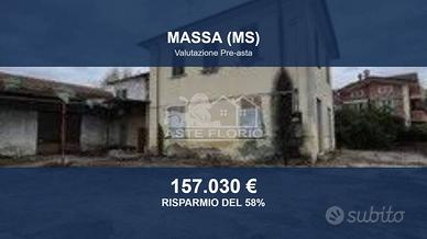Immobile in asta di 343 m² con più di 5 locali a M