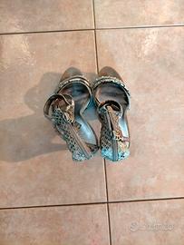 Sandali Guess 