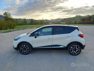 Renault Captur 1.5 dCi 8V 90 CV