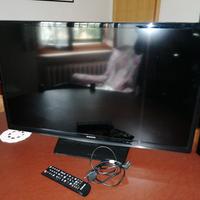 televisore Samsung con telecomando