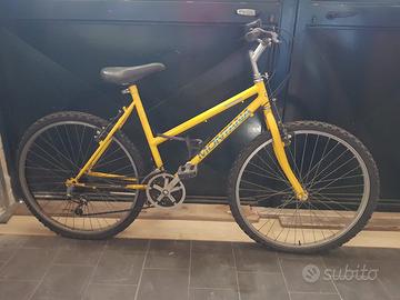 Mountain Bike Vintage MONTANA Anni '90