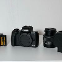 Canon M50 con accessori