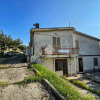 CASA INDIPENDENTE A CLETO