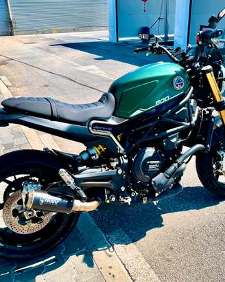 Benelli Leoncino 800