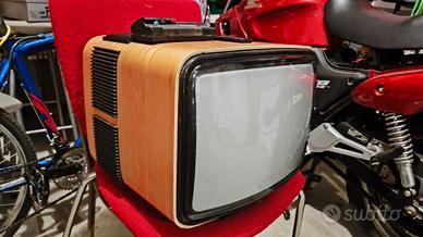 Brionvega Spot 2A TVC16