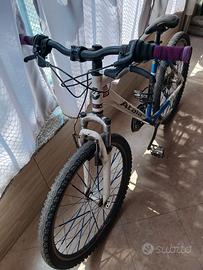 Bicicletta Atala misura 26 a 21 velocità 75 euro