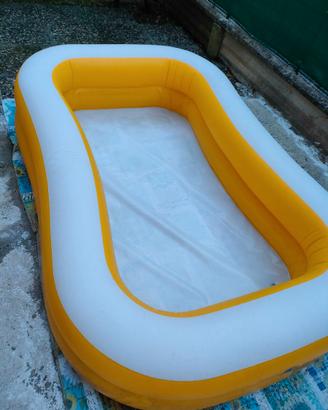 Piscina gonfiabile con scatola