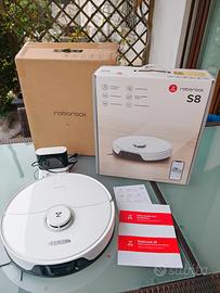 Robot aspirapolvere Roborock S8 – completo 