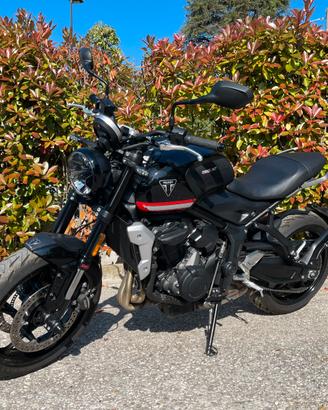 Triumph trident 660
