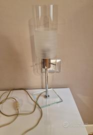 lampada da terra e lampade comodini 