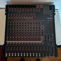 Mixer Yamaha MG 166 CX
