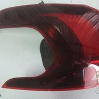 Ricambi stop fanale posteriore peugeot 2008 LED