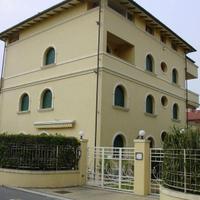 Appartamento in villa marina di Massa