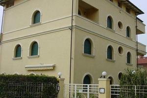 Appartamento in villa marina di Massa