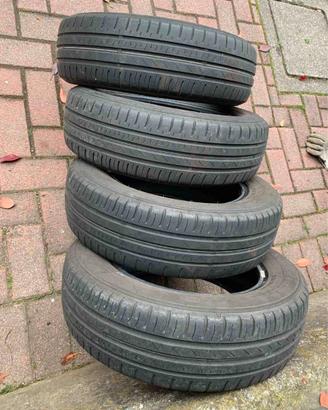 4 GOMME ESTIVE 165/70 R 14 ..81 T buono stato