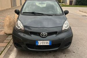 Toyota aygo 2011