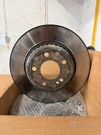 Freni posteriori mercedes-benz C220d
