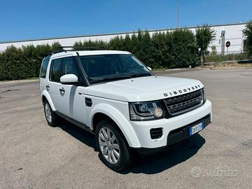 Land Rover Discovery 4 3.0 TDV6 S