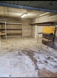 Box 25 mq ideale per impresa