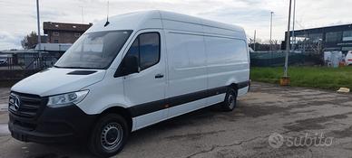 Furgone mercedes sprinter 315 lungo tetto alto