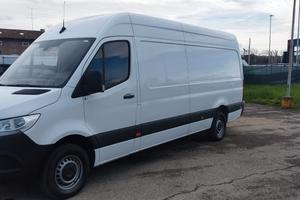 Furgone mercedes sprinter 315 lungo tetto alto