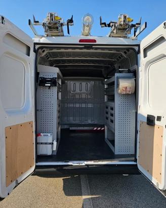 FIAT Ducato 33 2.3 MJT 140CV PM-TM Furgone ALLES
