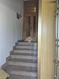 4 LOCALI A TORRILE