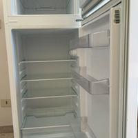Frigorifero doppia porta AKAI come nuovo