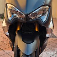 YAMAHA TMAX sx Sport Editon del 2019. 18750km