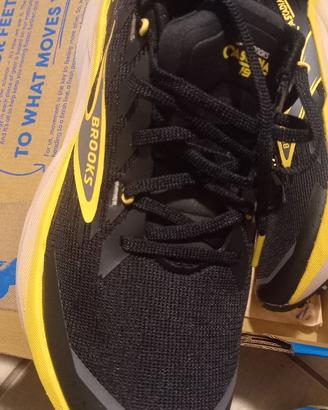 Brooks cascadia 19 ( trail running)