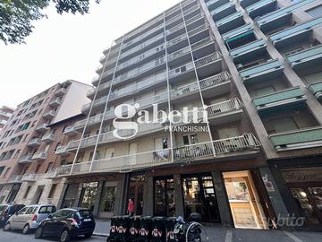 Box/Posto auto Torino [agnelli 107 boxVRG]