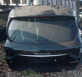 Maserati Levante Portellone