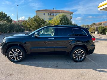 Jeep grand cherokee 75 th anniversario