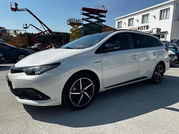 TOYOTA Auris Touring Sports 1.8 Hybrid Black Edi