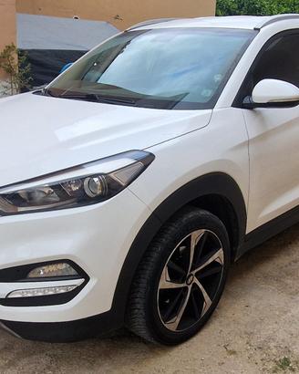 Hyundai Tucson XPOSSIBLE 1.7 Crdi 116CV