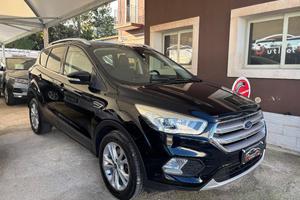 FORD - Kuga - 1.5 TDCI 120CV S&S 2WD ST-Line Bus.