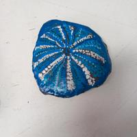 Sasso dipinto a mano 