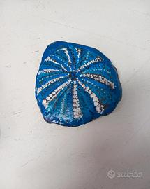 Sasso dipinto a mano 