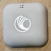 WiFi  Cambium cnPilot E400
