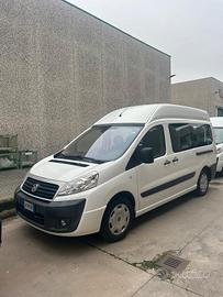 Fiat Scudo TRASPORTO DISABILI tetto alto