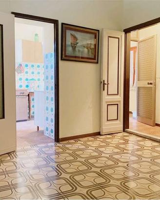 Appartamento di 120 m² con più di 5 locali a Villa