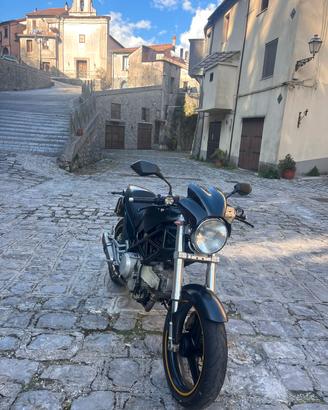 Ducati Monster 620 Dark - full optional