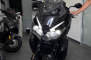 Scooter Benelli Keeway 350 – 3300 km – pari al nuo