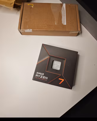 Ryzen 7 7700x tray(senza ventola stock)