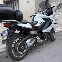 BMW f800GT