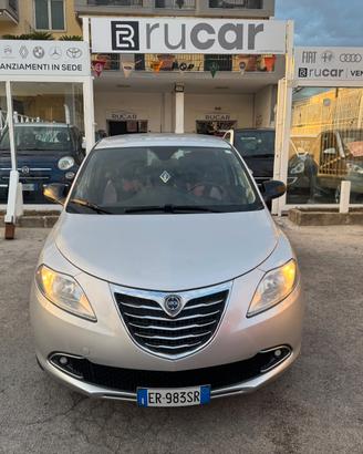 Lancia Ypsilon 1.2 GPL ECOCHIC 2013